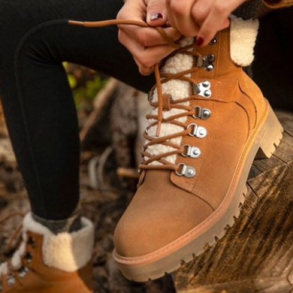 Suede boots Sherpa lined combat style cognac brown upper faux fur collar tongue - Picture 2 of 8
